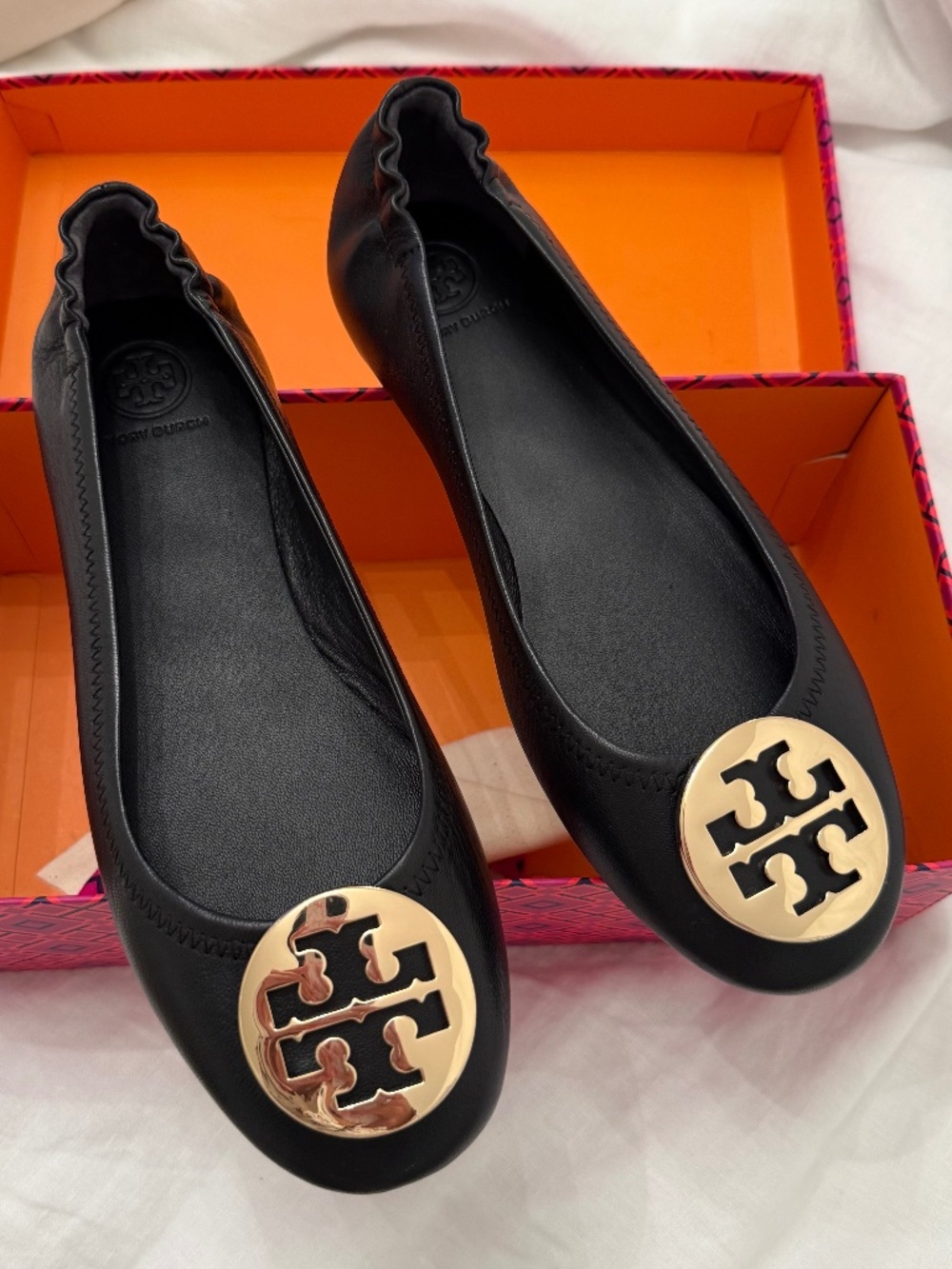 Tory Burch Black Leather Minnie Travel Ballet Flats with Gold Logo NEW